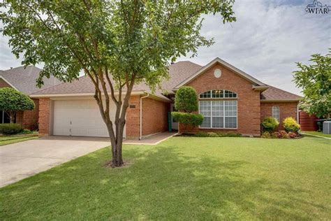 1518 Red Fox Rd, Wichita Falls, TX 76306. . Homes for sale in wichita falls tx